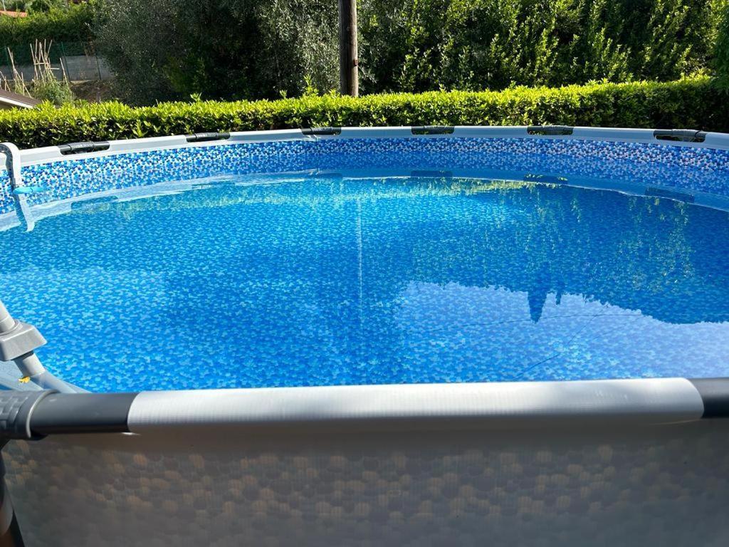 Parte Di Casa Con Giardino E Piscina Villa Pietrasanta Exteriör bild